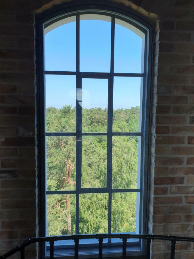 Historischer Wasserturm Von 1913 グラール・ミューリッツ エクステリア 写真